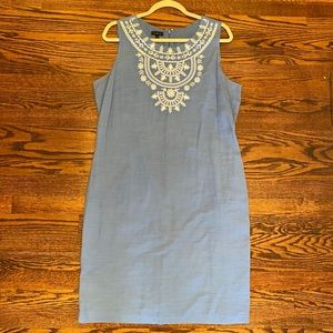 Excellent condition blue and white shift dress!